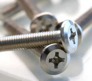 Perbandingan Prestasi Skru Martensitik dan Austenitik